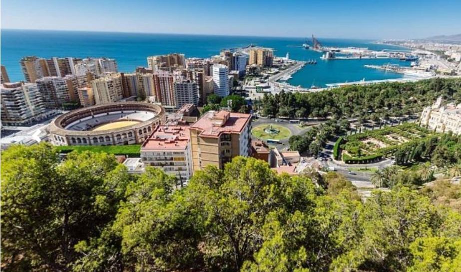 Apartamento Malaga Centro Екстериор снимка